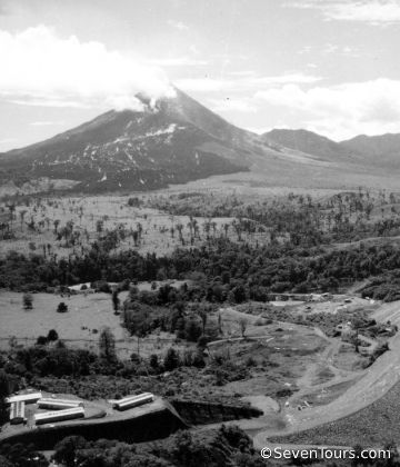 Arenal Volcano 1968 history